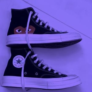 Mens size 7   Converse-Comme Des Garçons PLAY